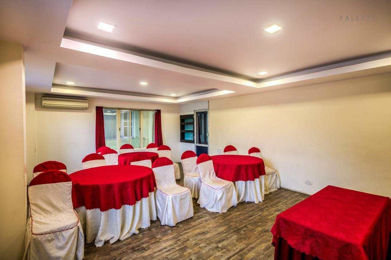 Golden Metro Hotel Бангалор Екстериор снимка